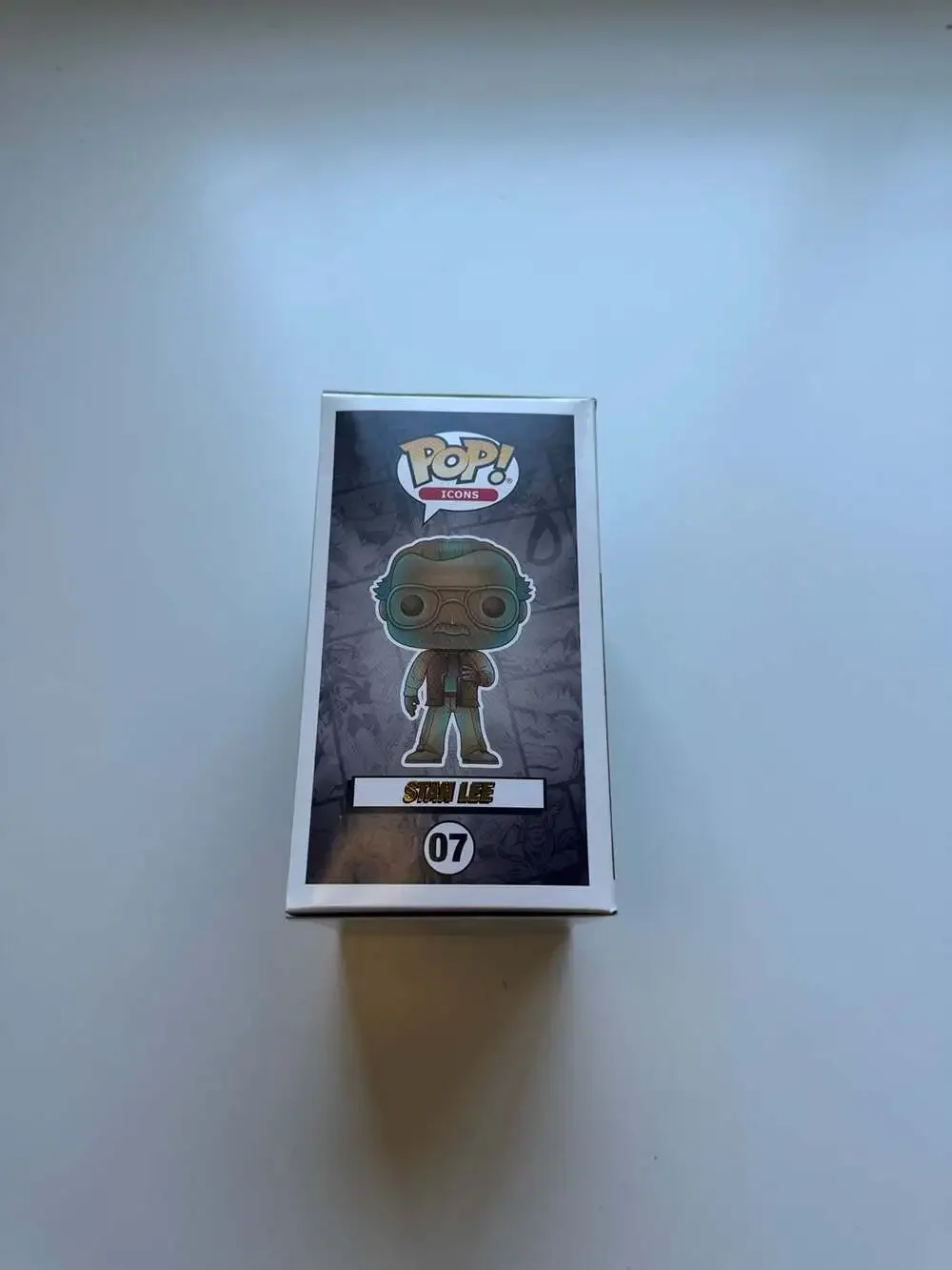Funko Pop Icons Stan Lee Patina Vinyl Figure 07